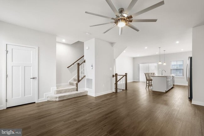 Photo - 148 Fletcher Cir