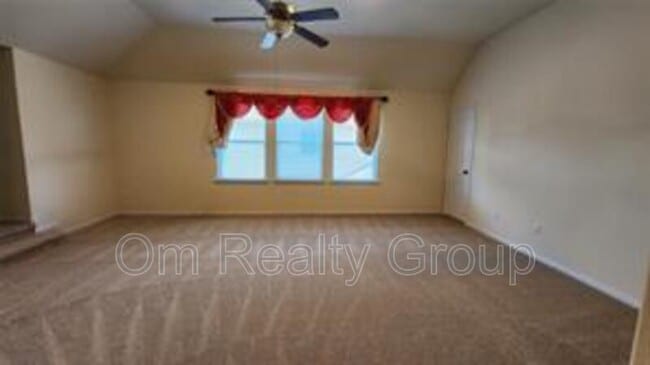 Building Photo - 2318 Nashmor Dr Rental