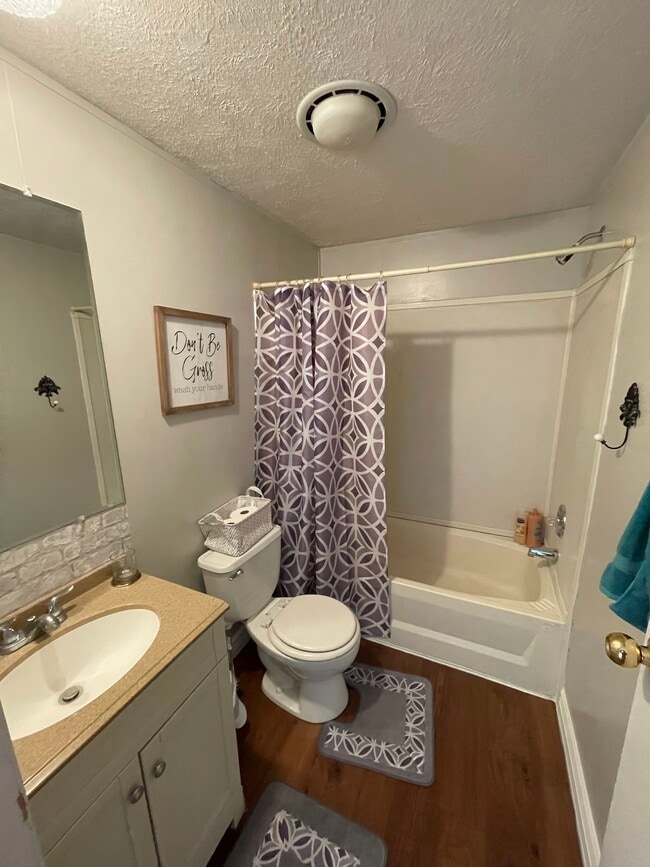 Photo - 1896 Trapper Ln