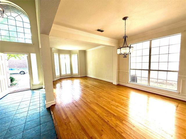 Photo - 9312 Cedardale Dr