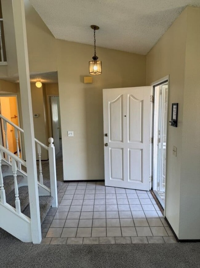 Photo - 1003 Blackspur Ct