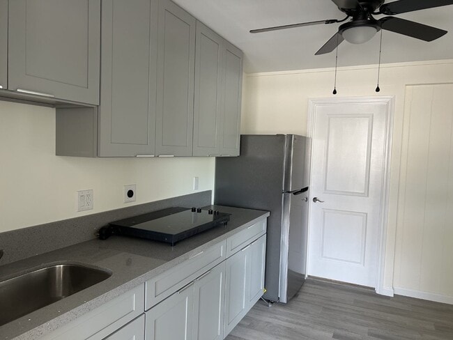 Photo - 1166A 20th Ave