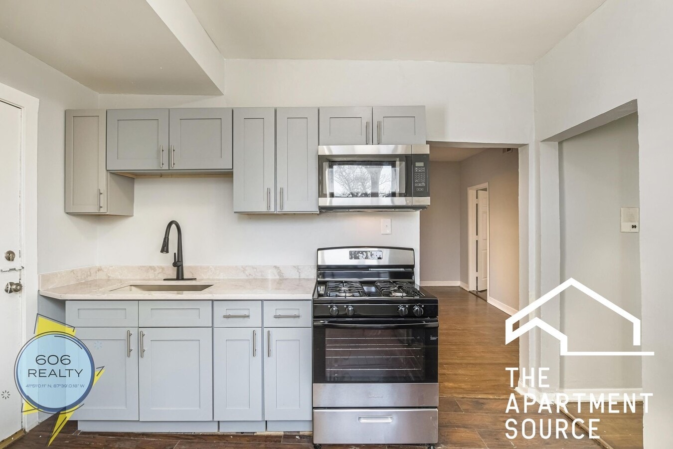 Photo - 1025 E Hyde Park Blvd Unit 2s