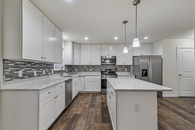 Photo - 164 River Cliff Cir