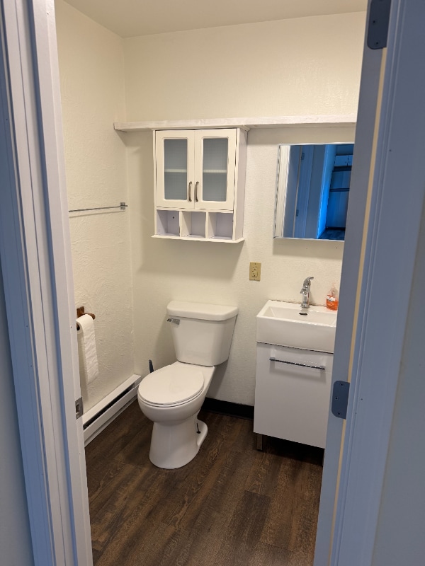 Photo - 3850 N Shore Dr Unit 4