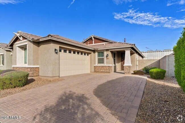 Building Photo - 9854 E Red Giant Dr Rental