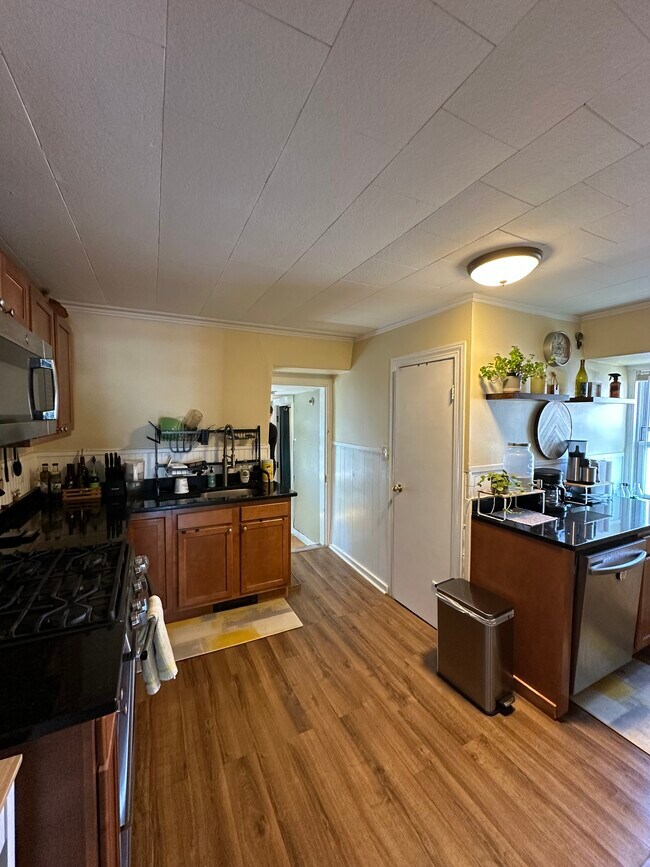 Photo - 282 Summer St Unit 3