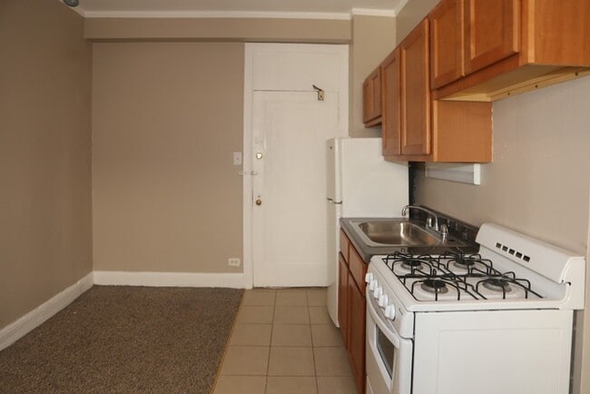 Photo - 3836 N Fremont St Unidad 903