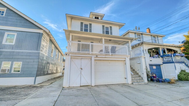 Building Photo - 8 N Nashville Ave Unit 2