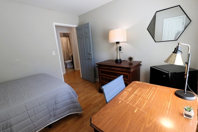 Photo - Parsons Pointe