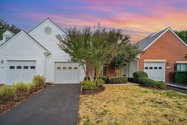 Building Photo - 2BR Villa – Single-Level Living at Its Finest