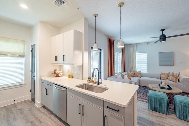 Photo - 1420 Lakefront Dr Unit 6102