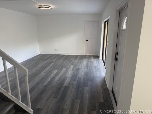 Photo - 724 Springdale Cir