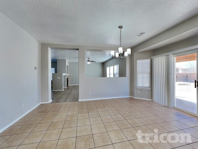 Photo - 5208 Clovis Ct NE