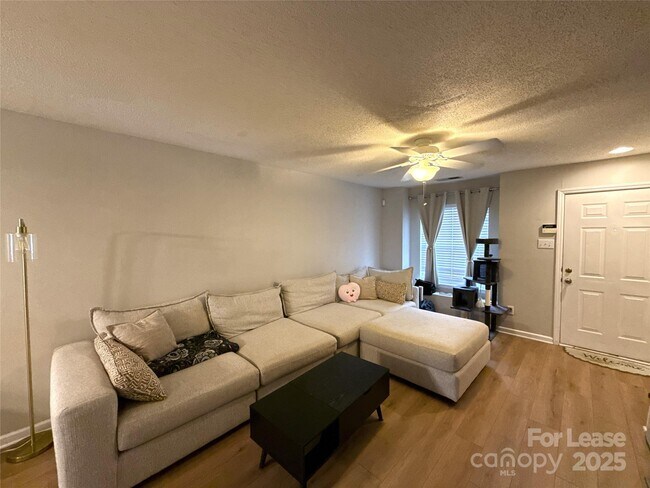 Photo - 1825 Birch Heights Ct