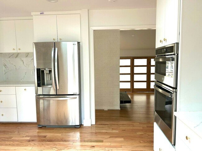 Photo - 104 Jerdone Rd