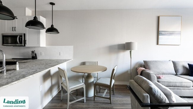 Photo - 393 John's Rd Unidad 8107.1407984