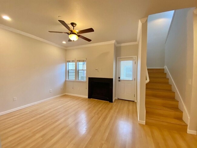Photo - 140 Valley Oak Dr Unit 140