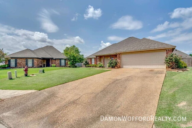 Photo - 107 Emery Drive