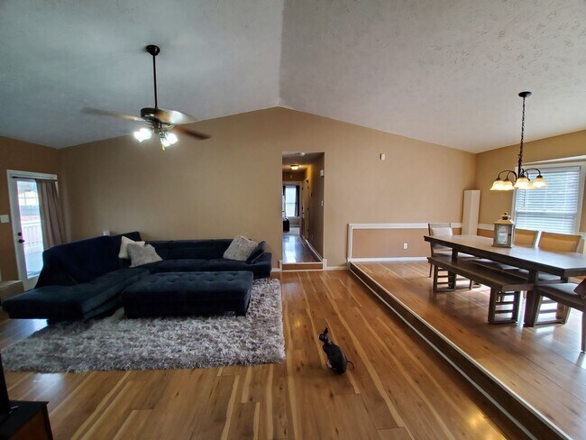 Photo - 6786 Candlewood Dr