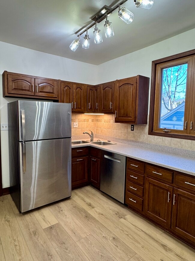 Photo - 2992 S Wentworth Ave