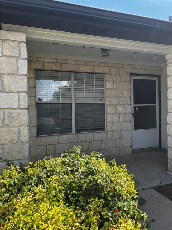 Photo - 503 Texas Ave