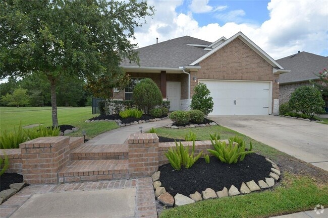 Building Photo - 18918 Cove Pointe Dr Rental