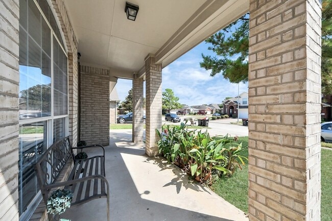 Photo - 20919 New Leaf Ct