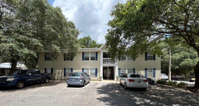 Photo - 100 Kazmira Ct