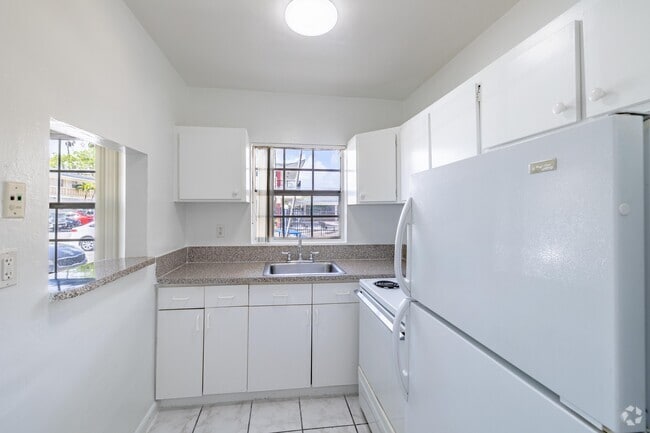 1BR, 1BA - 740SF - Kitchen - Jade Gardens Apartments