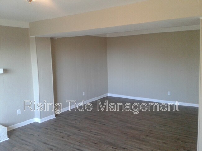 Photo - 8905 Valley Hill Dr