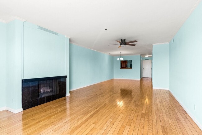 Alameda Waterfront Living: 2 Bed Condo wit... - Alameda Waterfront Living: 2 Bed Condo wit...