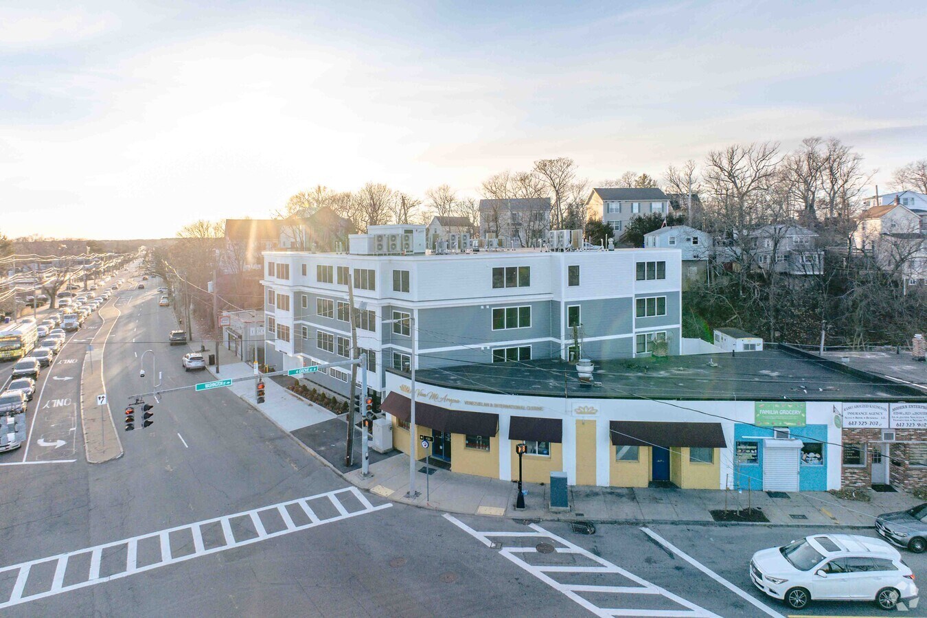 Fotografía del edificio - 5205 Washington St