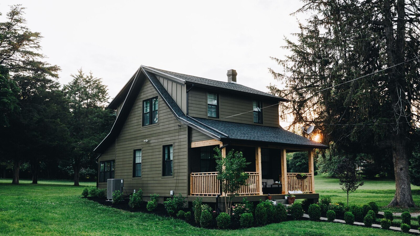 Newly Renovated 2 Bed, 1 Bath Home in Cent... - Newly Renovated 2 Bed, 1 Bath Home in Cent...