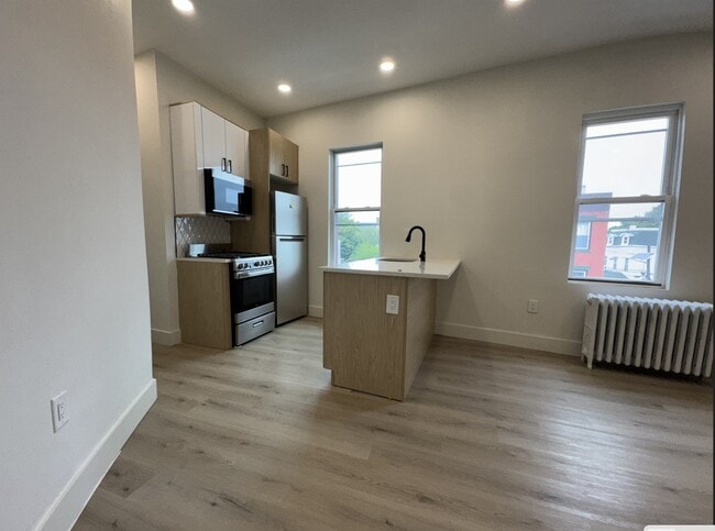 Photo - 530 W Side Ave Apartments Unit 3L