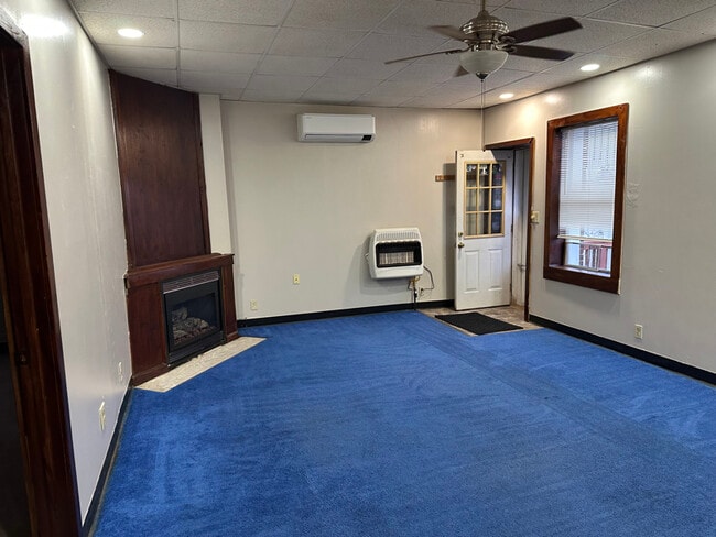 Photo - 456-458 Main St Unidad 454 Apt 2