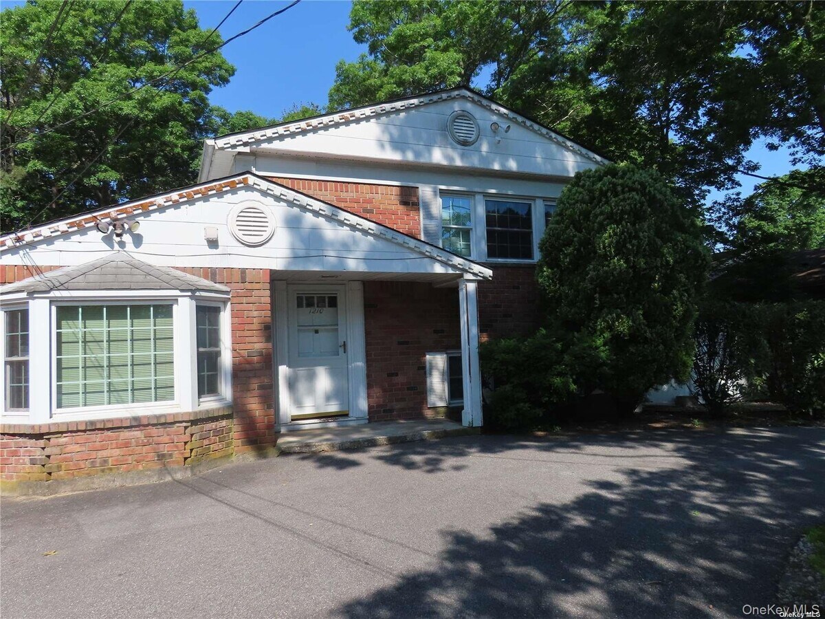Photo - 1210 Smithtown Ave Apartment Unit Upper
