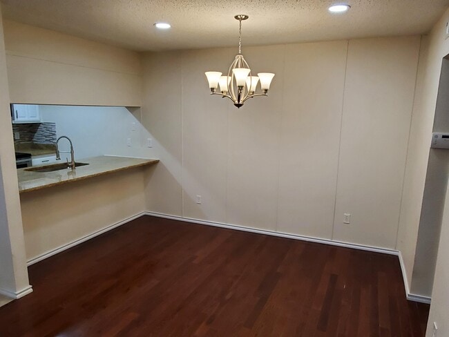 Photo - 2902 Southern Cross Dr