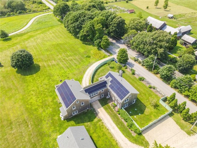 Photo - 953 Fort Getty Rd