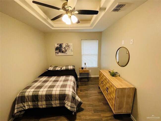 Photo - 8 Taxco Ct Unidad 2