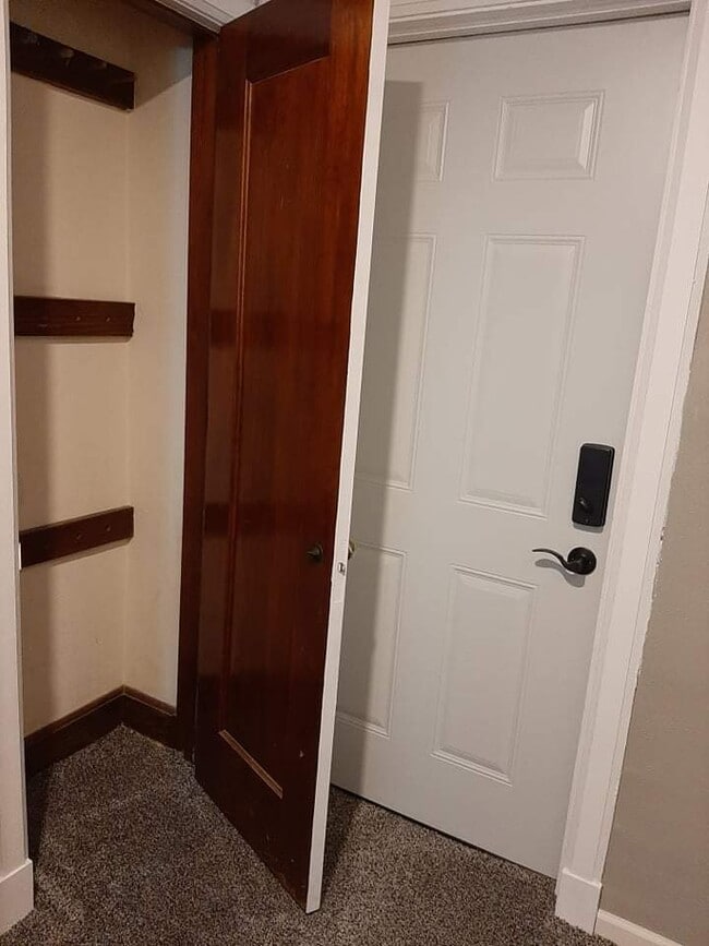 Photo - Little York South Apartments Unit B6