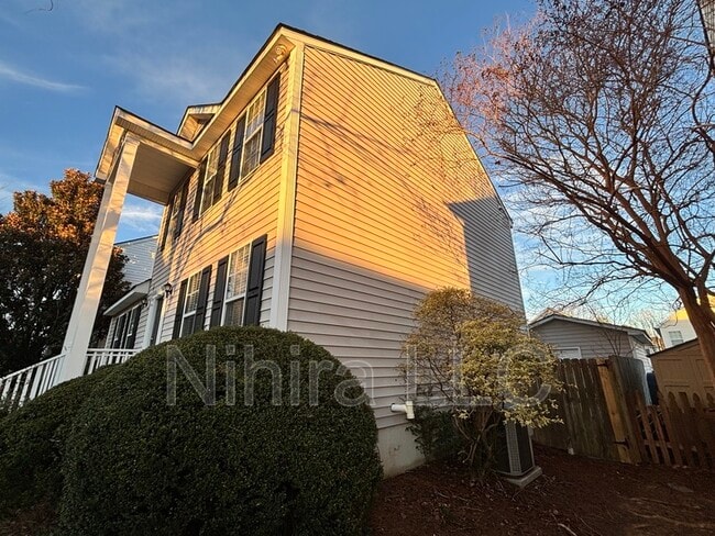 Photo - 148 Danesway Dr