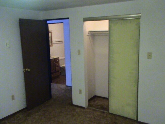 Photo - 104 Kirtley Strasse Unit 104