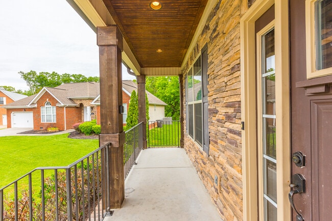 Photo - 7388 Lazy Brook Ct