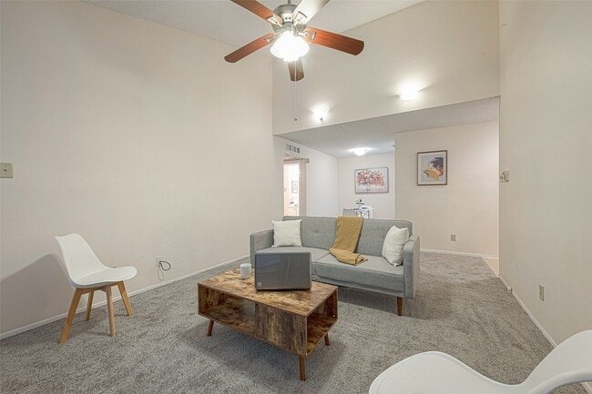 Photo - 7900 N Stadium Dr Unit 126