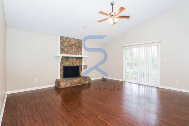 Photo - A Peaceful Woodland Retreat – 3BR/2BA Home in Jonesboro