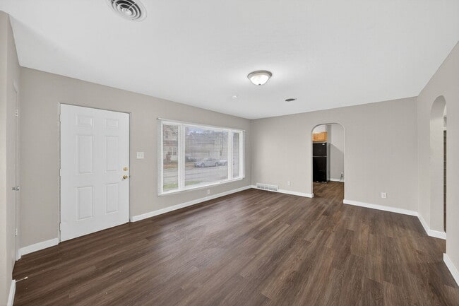 Photo - 336 Smith St