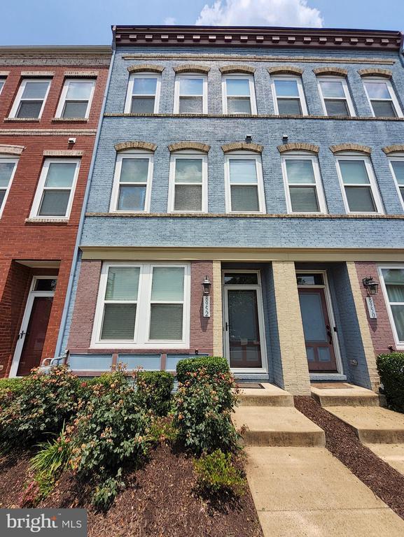 Photo - 8952 Center St Townhome