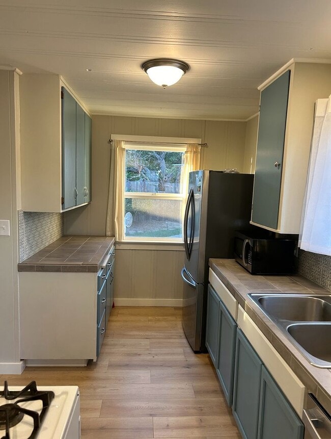 Cute Country Cottage 1 bedroom 1 bath House House Rental in