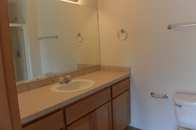 Photo - 4825 Northeast 124th Ct.